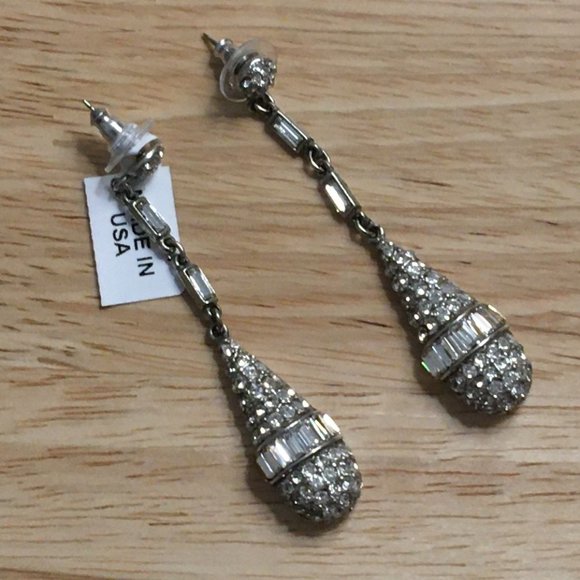 BEN AMUN JEWELRY Swarovski Crystal Drop Deco Earrings in Silver New - Picture 6 of 11